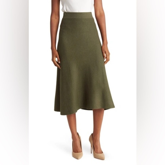 Cyrus Burnt Olive Green Pull On Sweater Midi Skirt A-Line Size Medium - Picture 1 of 7